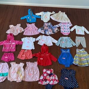 6 for $15 SALE 
Assorted Baby Clothing Sizes 0-3